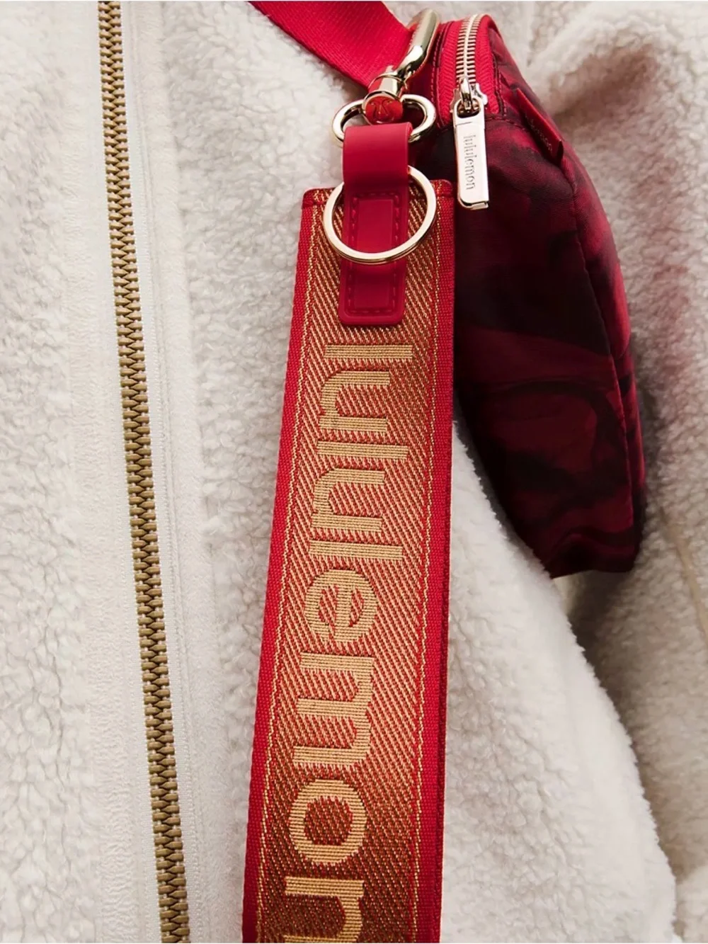 lululemon never lost key chain Oxford Red/Gold Buff Logo Keyring Strap